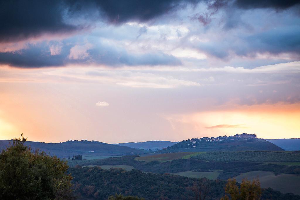 Agriturismo Grossola Кастильоне-д'Орчия Экстерьер фото